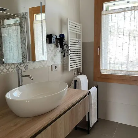 Dalla Afra Agrialloggi Bed & Breakfast