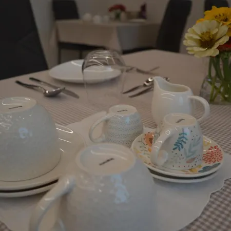 Bed & Breakfast Dalla Afra Agrialloggi