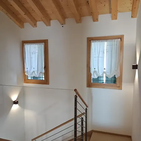 Dalla Afra Agrialloggi Bed & Breakfast Guia