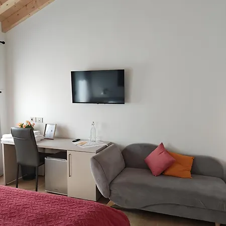 Bed & Breakfast Dalla Afra Agrialloggi