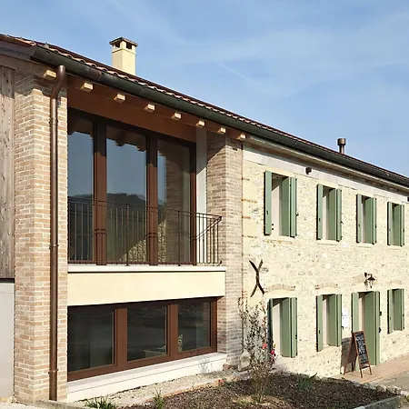 Bed & Breakfast Dalla Afra Agrialloggi